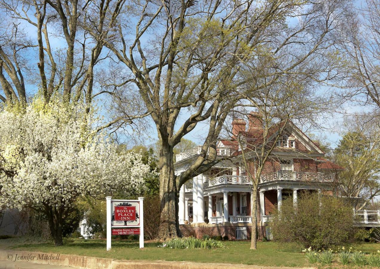 Boxley Place Inn Louisa Exterior photo